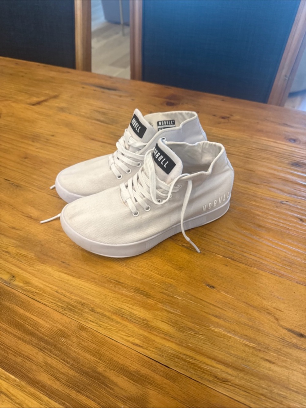 NOBULL unisex White High-Top Canvas Sneakers